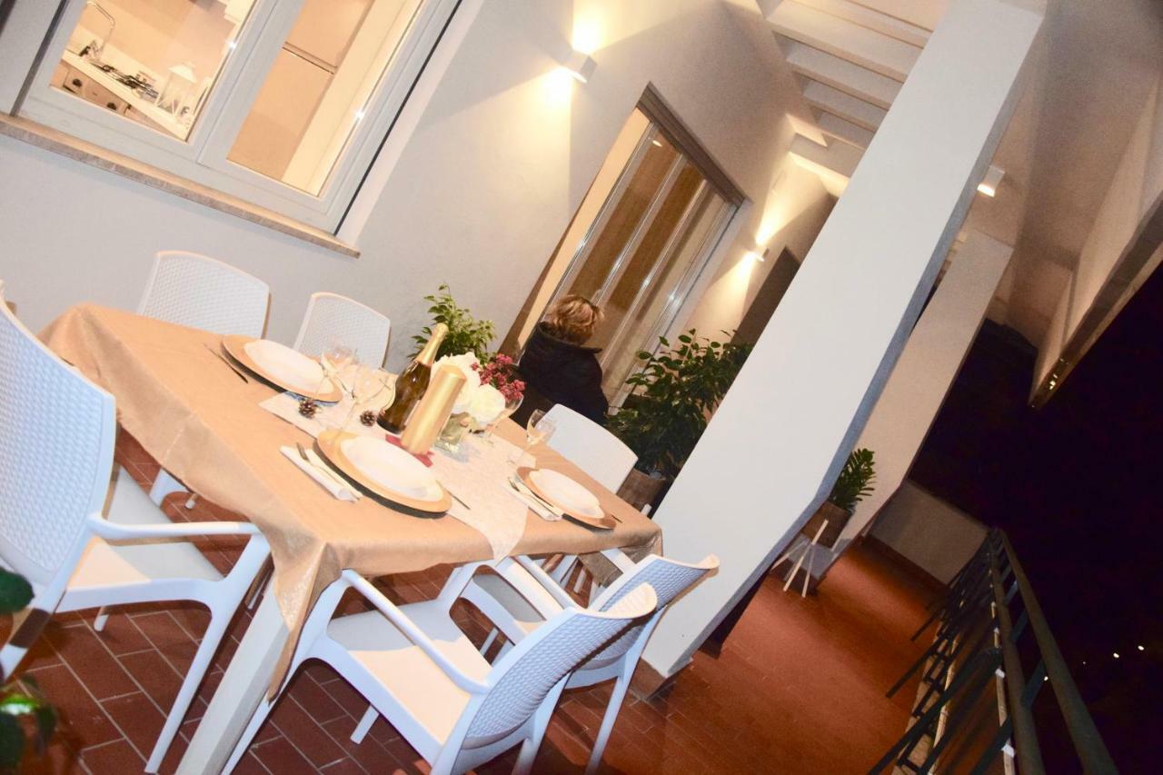 Terrazza San Giovanni Apartment روما المظهر الخارجي الصورة