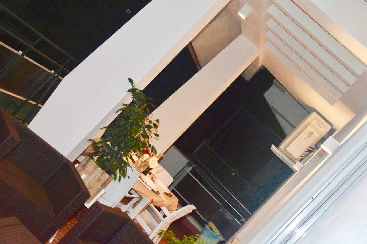 Terrazza San Giovanni Apartment روما المظهر الخارجي الصورة